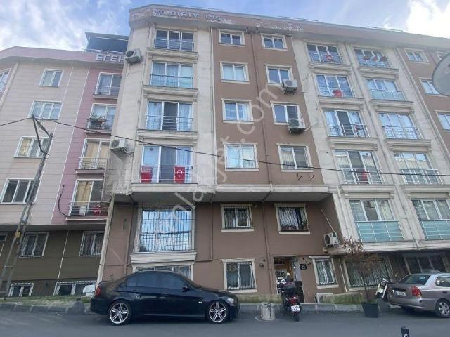 Beşiktaş Tünele,kuleli Evlere Komşu Geniş,genç Kiralik Daire