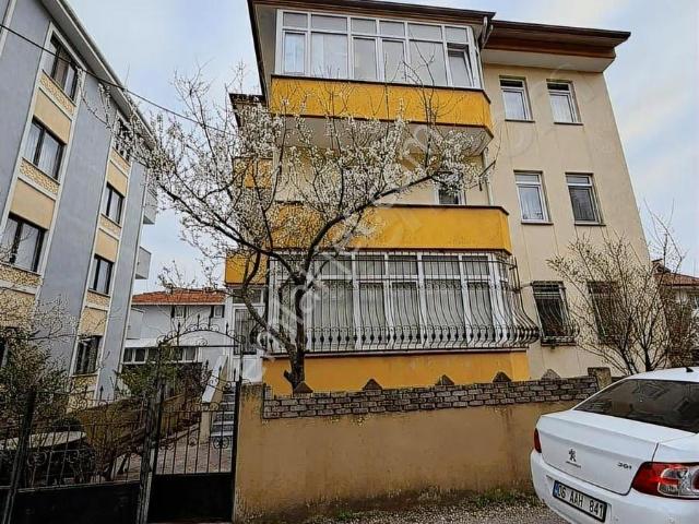 Beşköprü'de Tripleks Bahçeli Kiralık Daire!