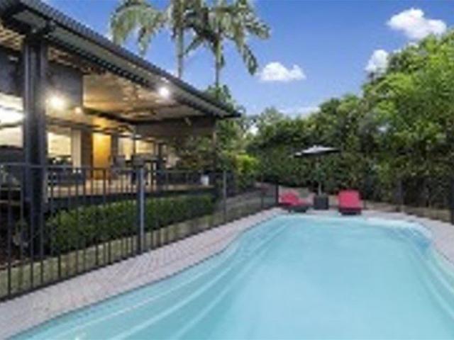 Be Quick: Sought after House for Rent in Jamboree Heights