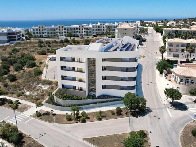 Bem Vindo ao novo e deslumbrante condomínio The Leaf, locali. 97m² Porto de Mos