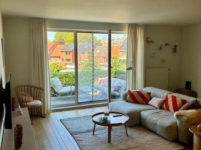 Bemeubeld 2 slaapkamerappartement