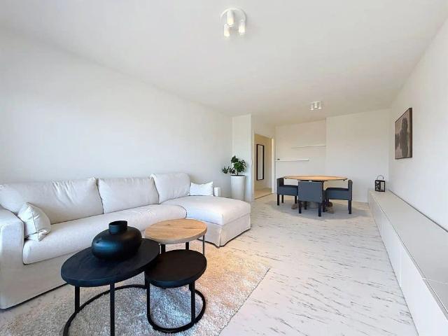 Bemeubeld app 10de V, 2 slpks, 2 terrassen, kelder