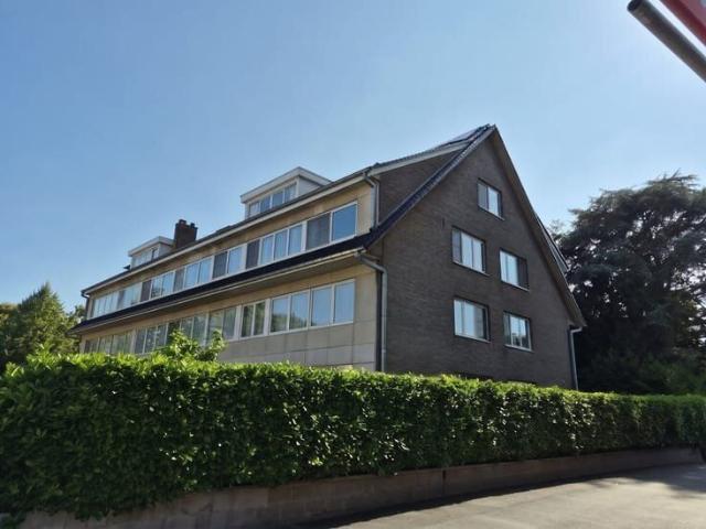 Bemeubeld appartement