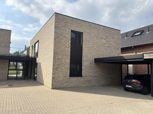 Bemeubeld appartement te Peer 2 slaapkamers, 105m2, EPC A