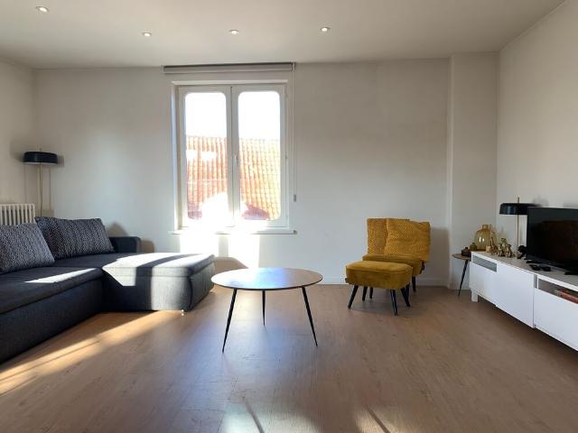 Bemeubeld, lichtrijk appartement op toplocatie met één slaapkamer te Brugge
