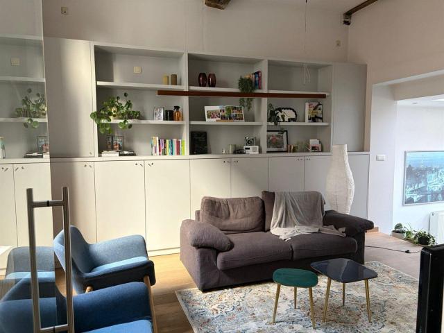 Bemeubelde woning nabij Vismarkt