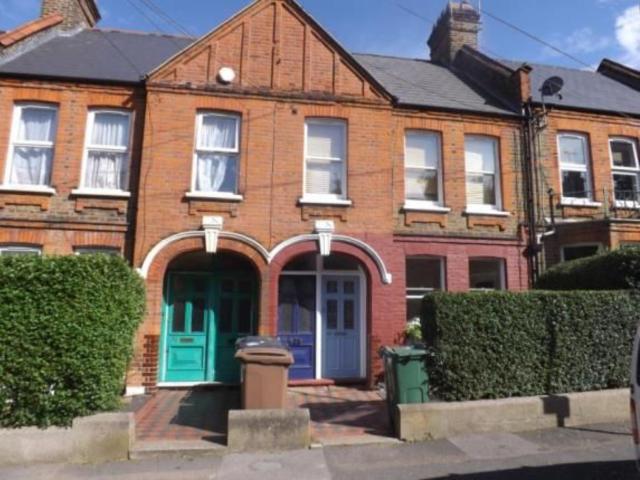 Bemsted Road, London E17, 2 bed flat to rent, £2,195 pcm | PrimeLocation
