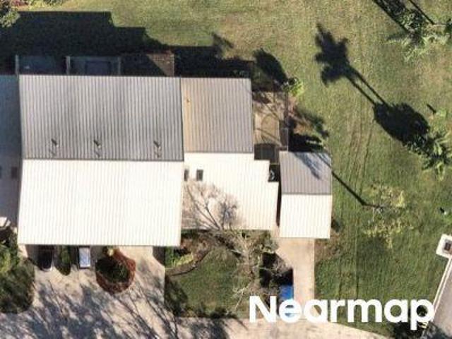 Bent Pine Dr
