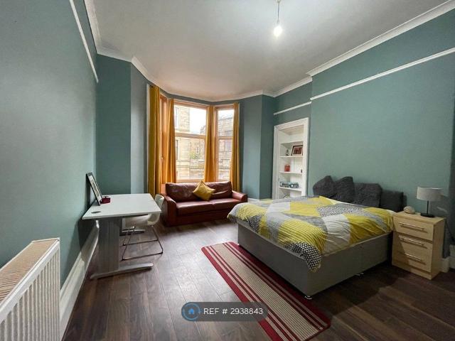Bentinck St, Glasgow G3, 3 bed flat to rent, £2,250 pcm | PrimeLocation