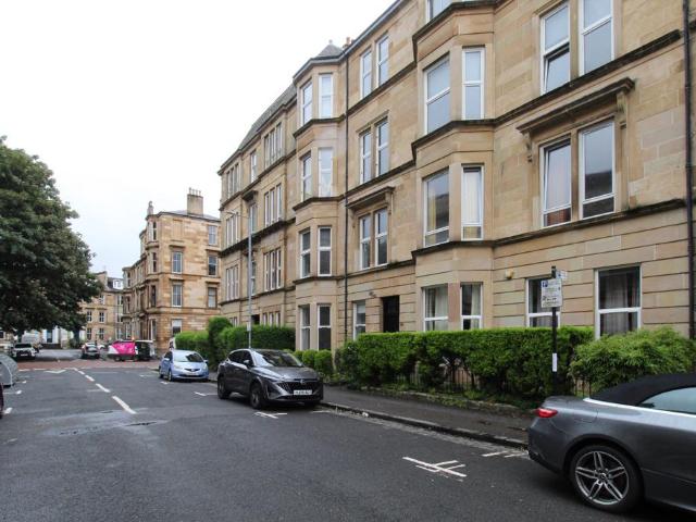 Bentinck Street, Glasgow, G3 5 bed flat to rent £5,000 pcm £1,154 pw