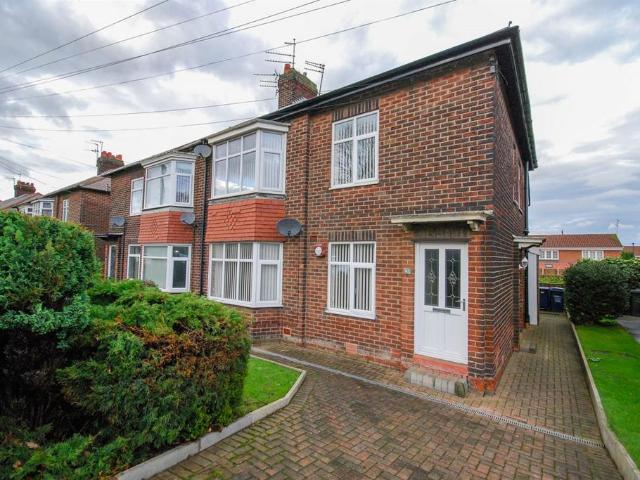 Benton Park Road, Benton 3 bed flat to rent £900 pcm £208 pw