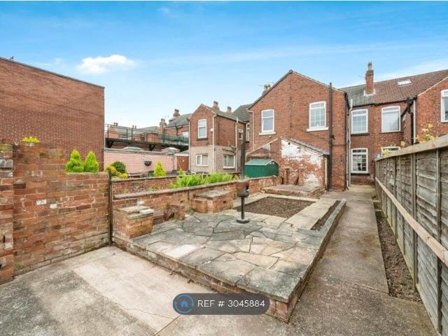 Bentley Road, Doncaster DN5, 3 bed terraced house to rent, £895 pcm | PrimeLocation