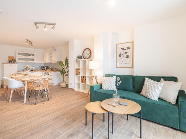 Benville Dresden | Top location Modern Workplace, Dresden Amsterdam Apartments for Rent