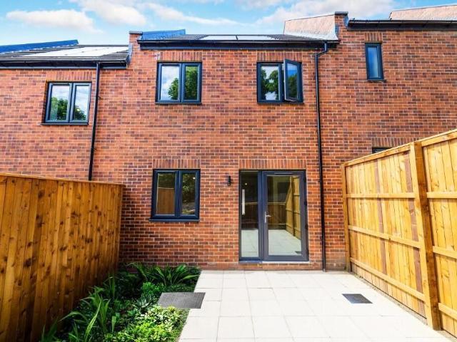 Benwell Dene Terrace, Newcastle NE15, 2 bed terraced house to rent, £1,200 pcm | PrimeLocation