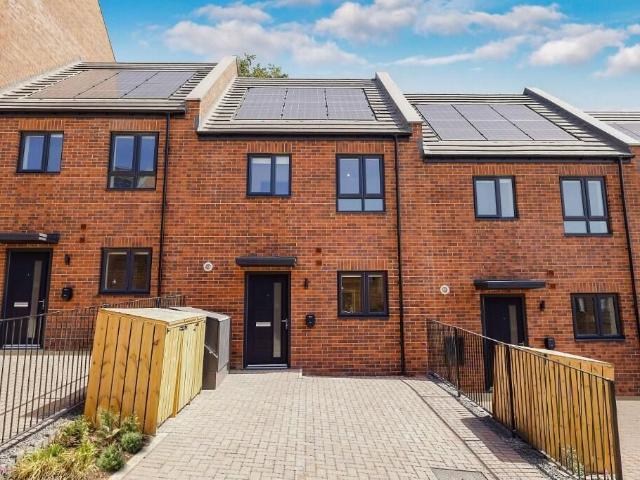 Benwell Dene Terrace, Newcastle NE15, 3 bed terraced house to rent, £1,400 pcm | PrimeLocation