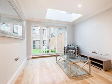 Holloway, London, Greater London - Garden