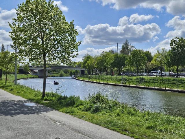 BEN appartement met Leiezicht + staanplaats, hartje Deinze