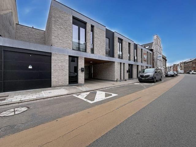 BEN BIJNA ENERGIE NEUTRAAL WONING TE HUUR MET 4 SLAAPKA.