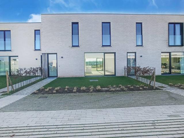 BEN house with 3 bedrooms for rent in Sint Eloois Vijve