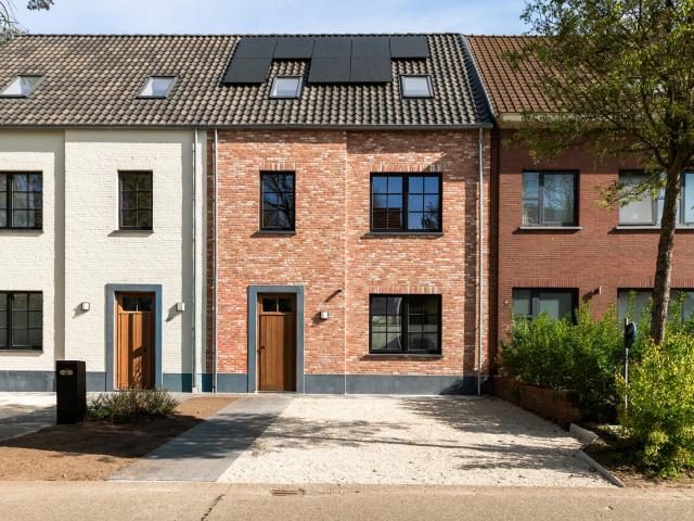 BEN nieuwbouwwoning met 4 slaapkamers nabij centrum 's Gravenwezel