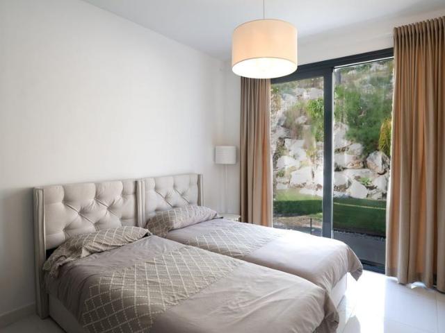 Benahavis, Andalusia 29679