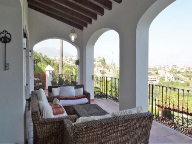 BENAHAVIS VILLA 3906