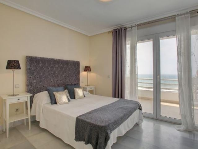 BENAMARA TOWNHOUSE 3875