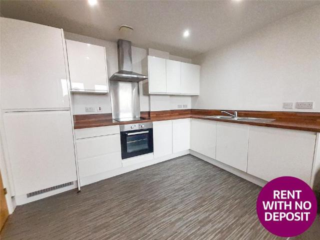 Benbow Street, Sale, Cheshire, M33 1 bed flat to rent £900 pcm £208 pw