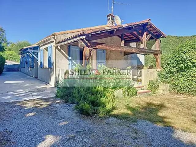 Bendejun 06390 Achat / Vente maison 4 pièces t4