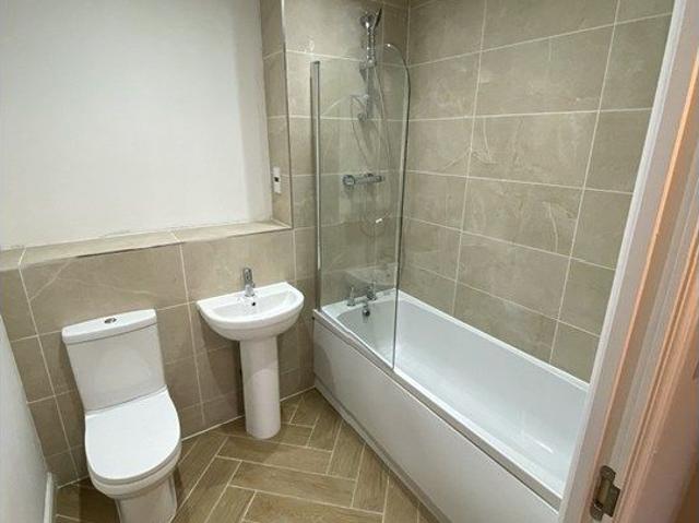 Benedict House, Colchester CO2, 2 bed flat to rent, £1,180 pcm | PrimeLocation