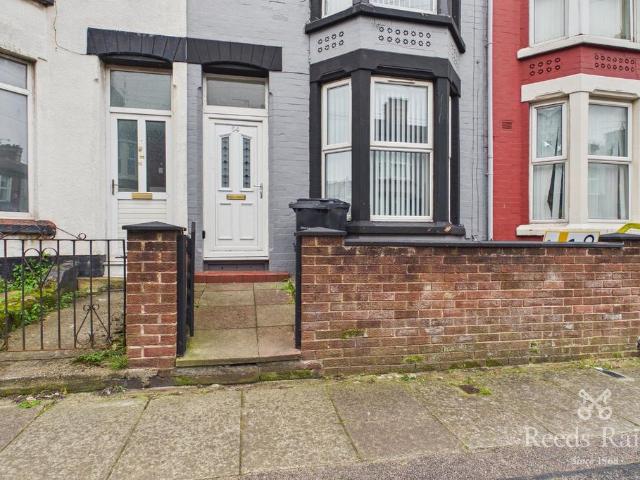 Benedict Street, Merseyside L20 3 bed terraced house to rent £900 pcm £208 pw