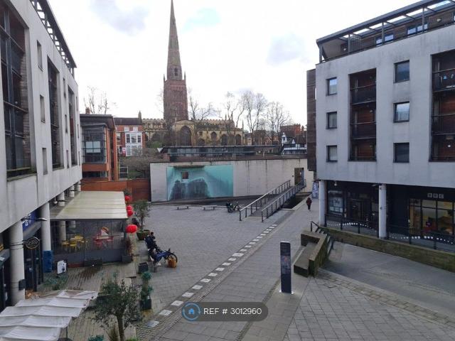 Benedictine Court, Coventry CV1, 2 bed flat to rent, £1,000 pcm | PrimeLocation