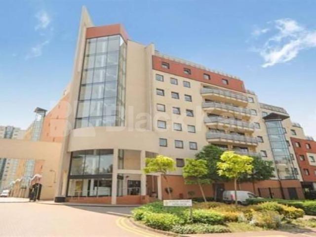 Benefits include two bathrooms, balcony, concierge service, parking, sauna & gym