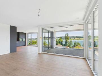 Beneidenswerte Aussicht an lebensqualitativer Lage