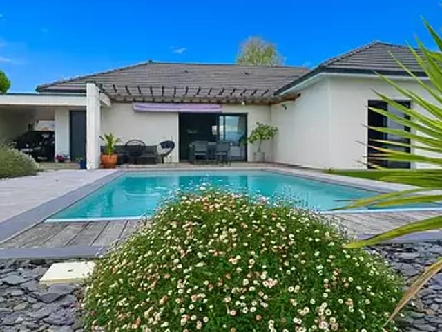 Bénéjacq 64800 Achat / Vente maison 5 pièces t5 au dernier étage