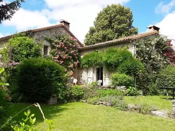 Benest 16350 Achat / Vente maison