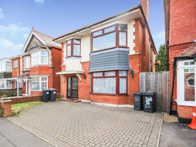 Bengal Road, Bournemouth BH9, 5 bed property to rent, £3,000 pcm | PrimeLocation