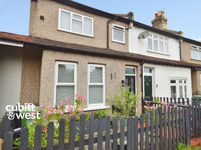 Benhill Road, Sutton SM1, 2 bed terraced house to rent, £2,100 pcm | PrimeLocation