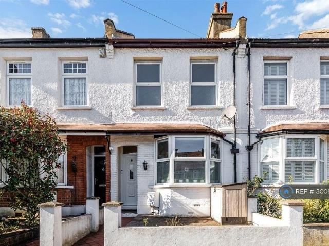 Benhill Road, Sutton, SM1 3 bed terraced house to rent £2,100 pcm £485 pw