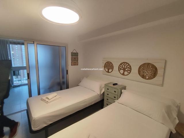 Benidorm Levante, Summer and Winter Let