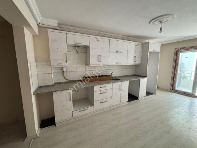 Benim Emlak'tan Pazar Pazarına Yakın 4+1 Kiralık Daire