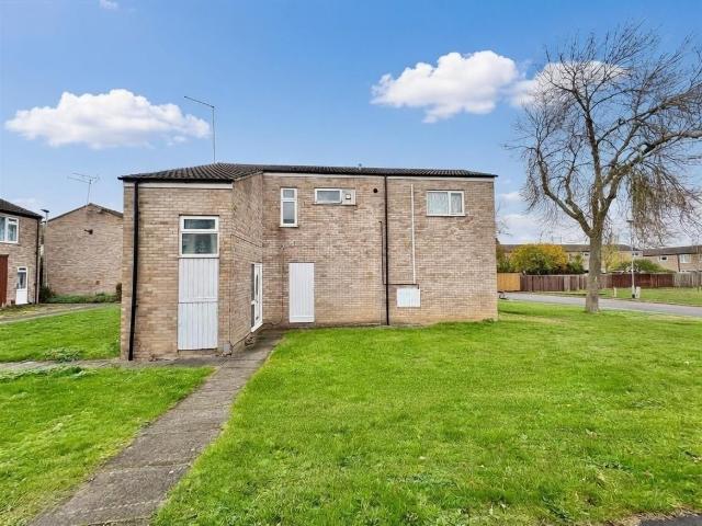 Benland, Bretton, Peterborough PE3, 1 bed detached house to rent, £800 pcm | PrimeLocation