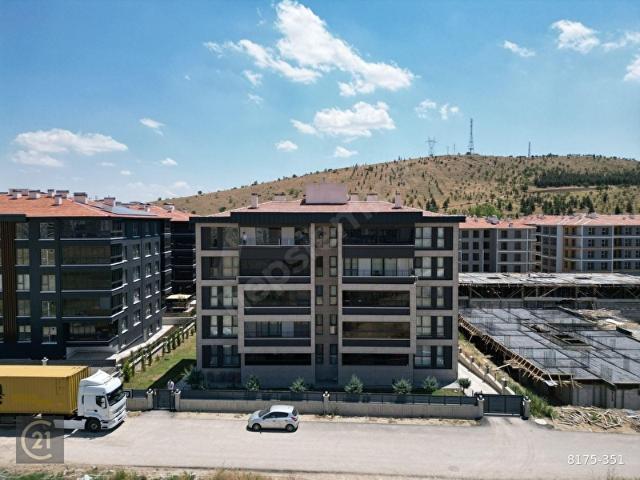 BENNA PRESTİJ SİTESİ'NDE BOŞ, MASRAFSIZ EBEVEYN BANYOLU 3+1