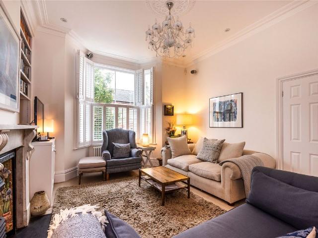 Bennerley Road, Between The Commons SW11, 4 bed terraced house to rent, £5,750 pcm | PrimeLocation