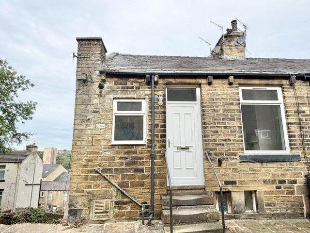 Bennett Street, Halifax HX3, 2 bed property to rent, £750 pcm | PrimeLocation