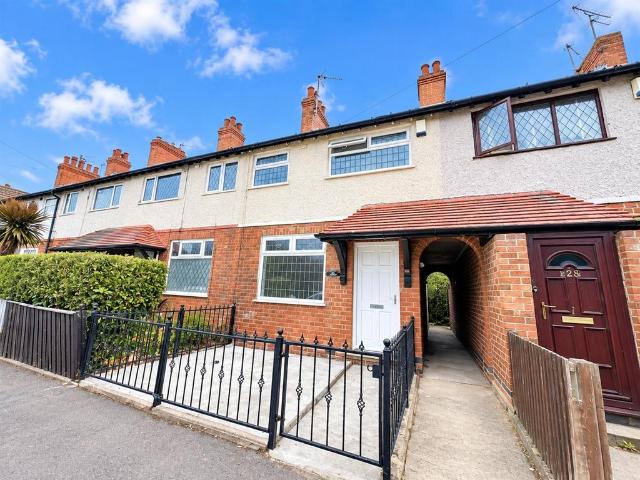 Bennett Street, Long Eaton, Nottingham 3 bed terraced house to rent £950 pcm £219 pw