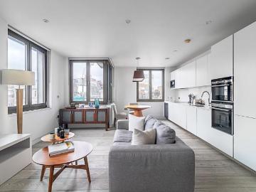St James's, London, Greater London - Equipped kitchen