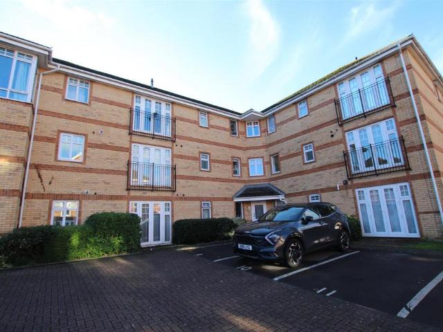 Benny Hill Close, Eastleigh 1 bed flat to rent £1,050 pcm £242 pw