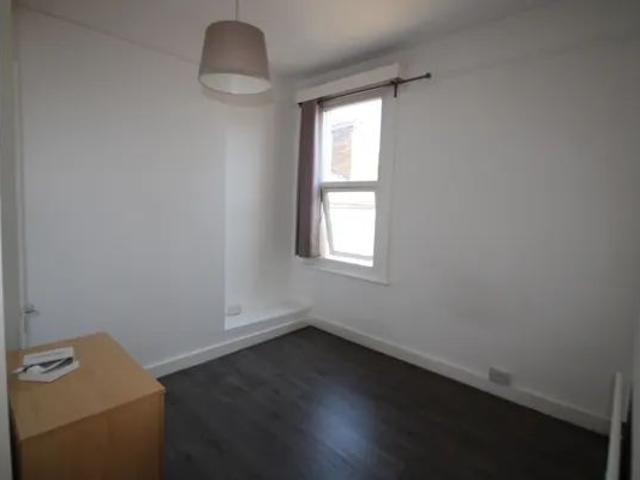 Bensham Manor Road, Thornton heath, Property for rent