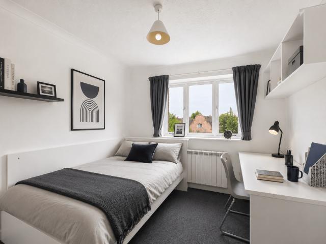 Benson House, CT1 1 bed flat to rent £564 pcm £130 pw